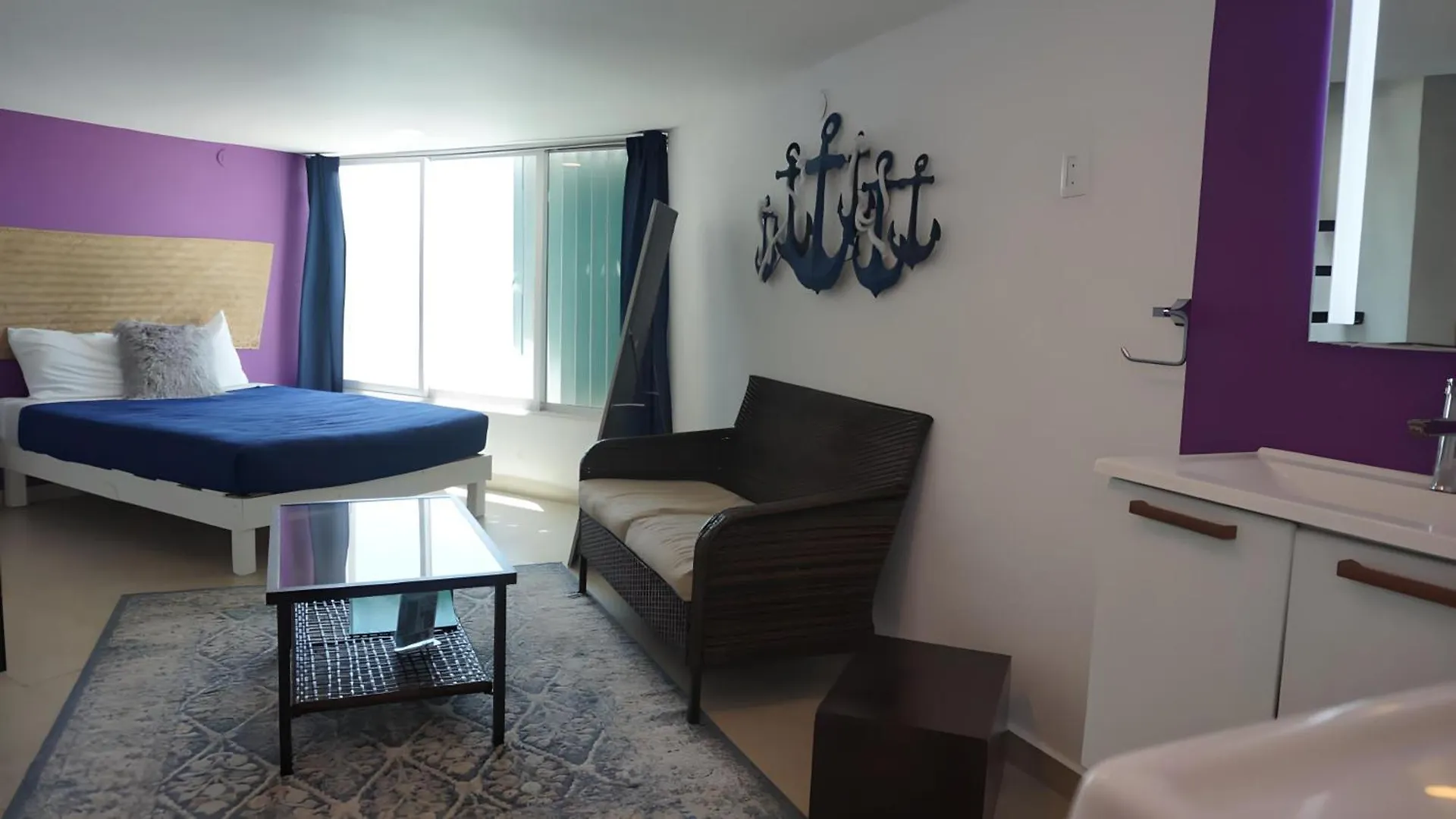 Cancun Plaza By Andiani Travel 0*,